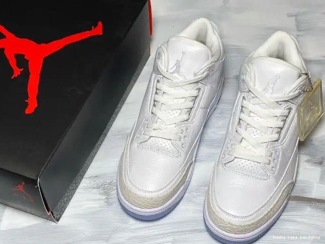 Rep Husky Jordan Air White Triple 3 Retro 136064-111 0509